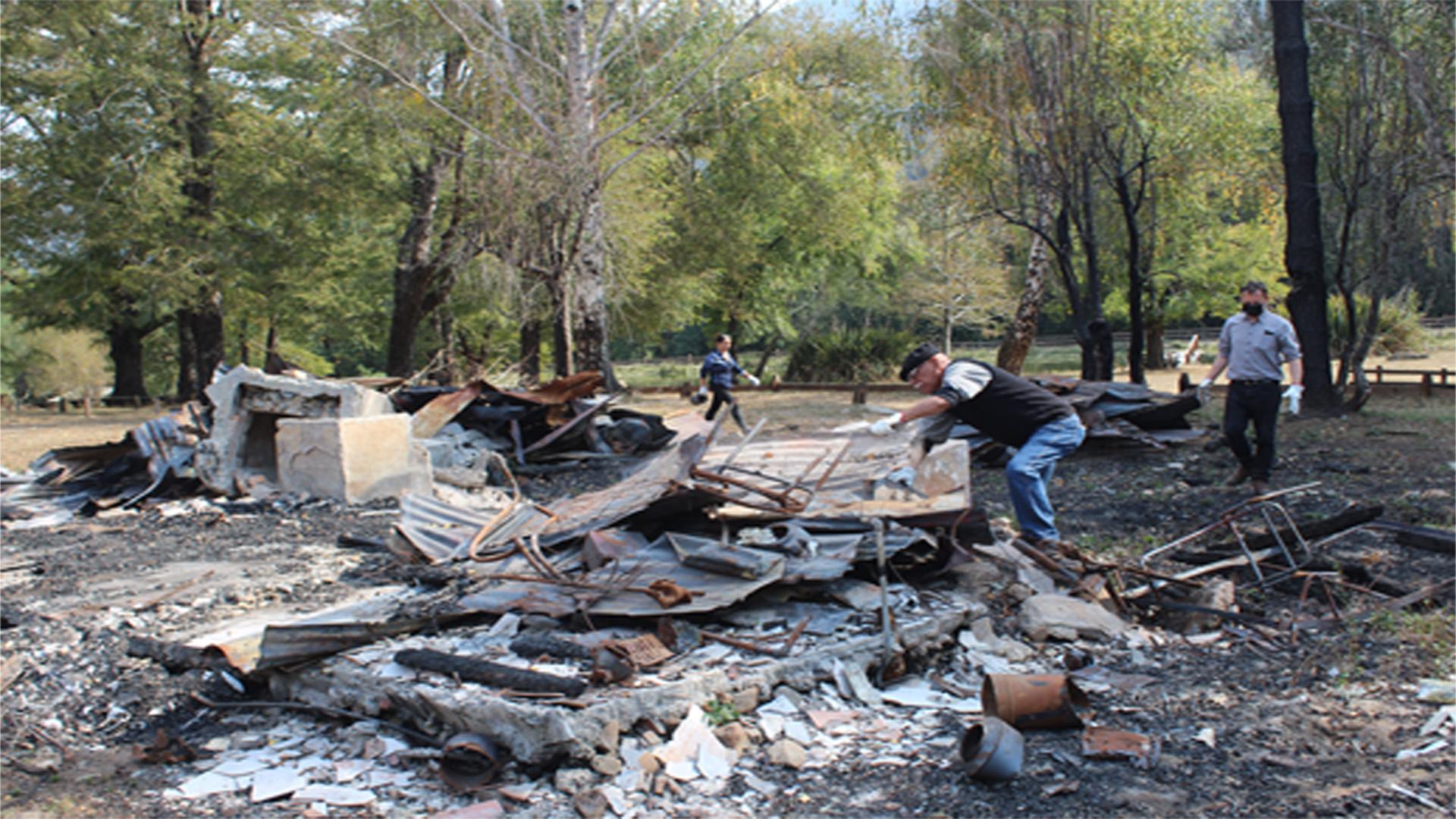 Distintas organizaciones de derechos humanos e instituciones, como SERPAT Araucanía, Museo Regional Araucanía, CONAF Araucanía y PRAIS Los Ángeles realizan primeras acciones de salvaguarda del Lugar de Memoria, tras sucesivos agravios 
