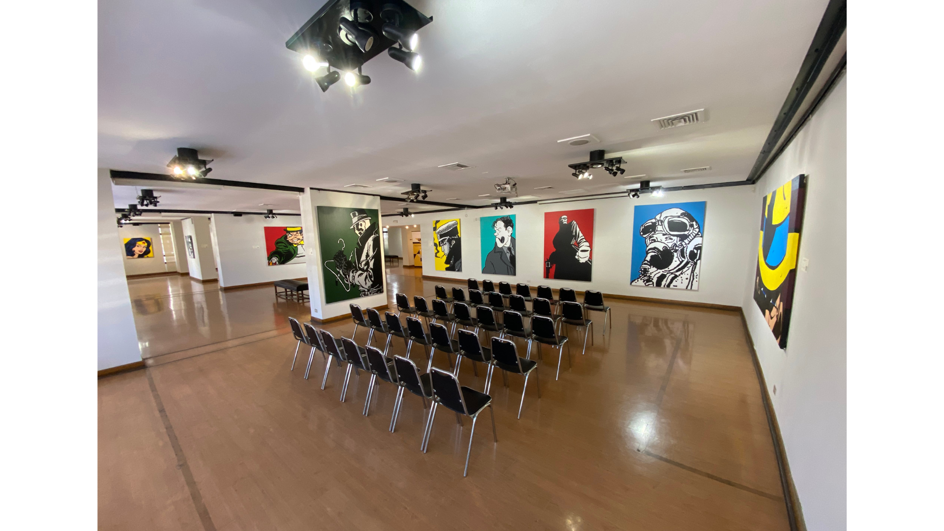 Segundo piso de la Corporación Cultural de Viña del Mar