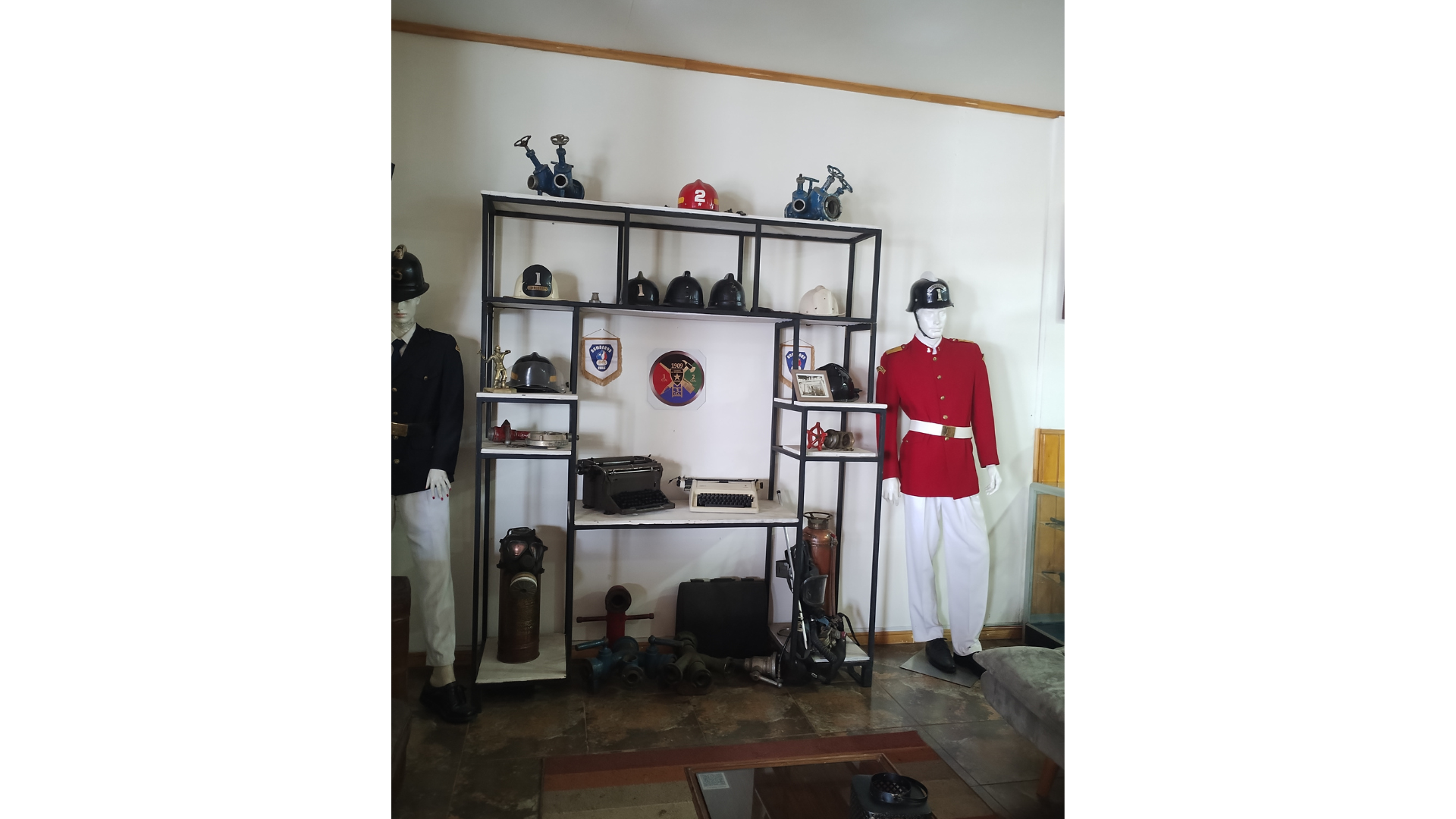 Material menor de época 