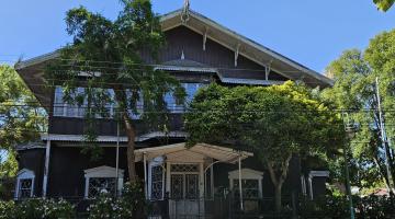 Fachada del Museo histórico de lota 